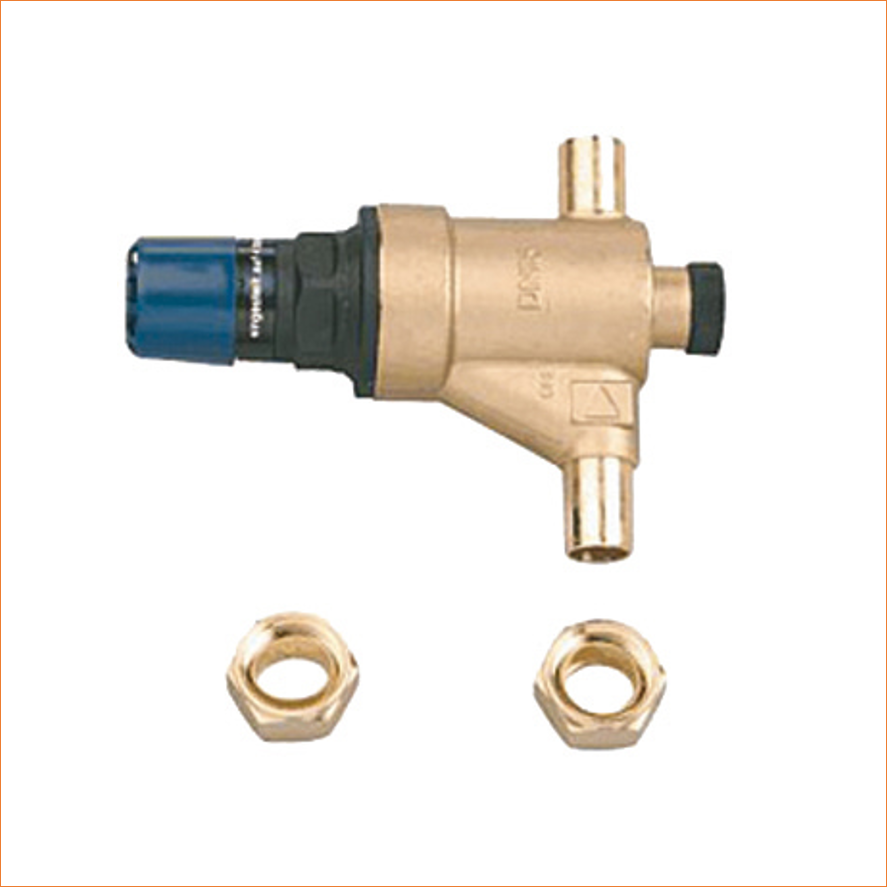 Junkers Installationssatz Nr. 686/1, Auf-/ Unterputz